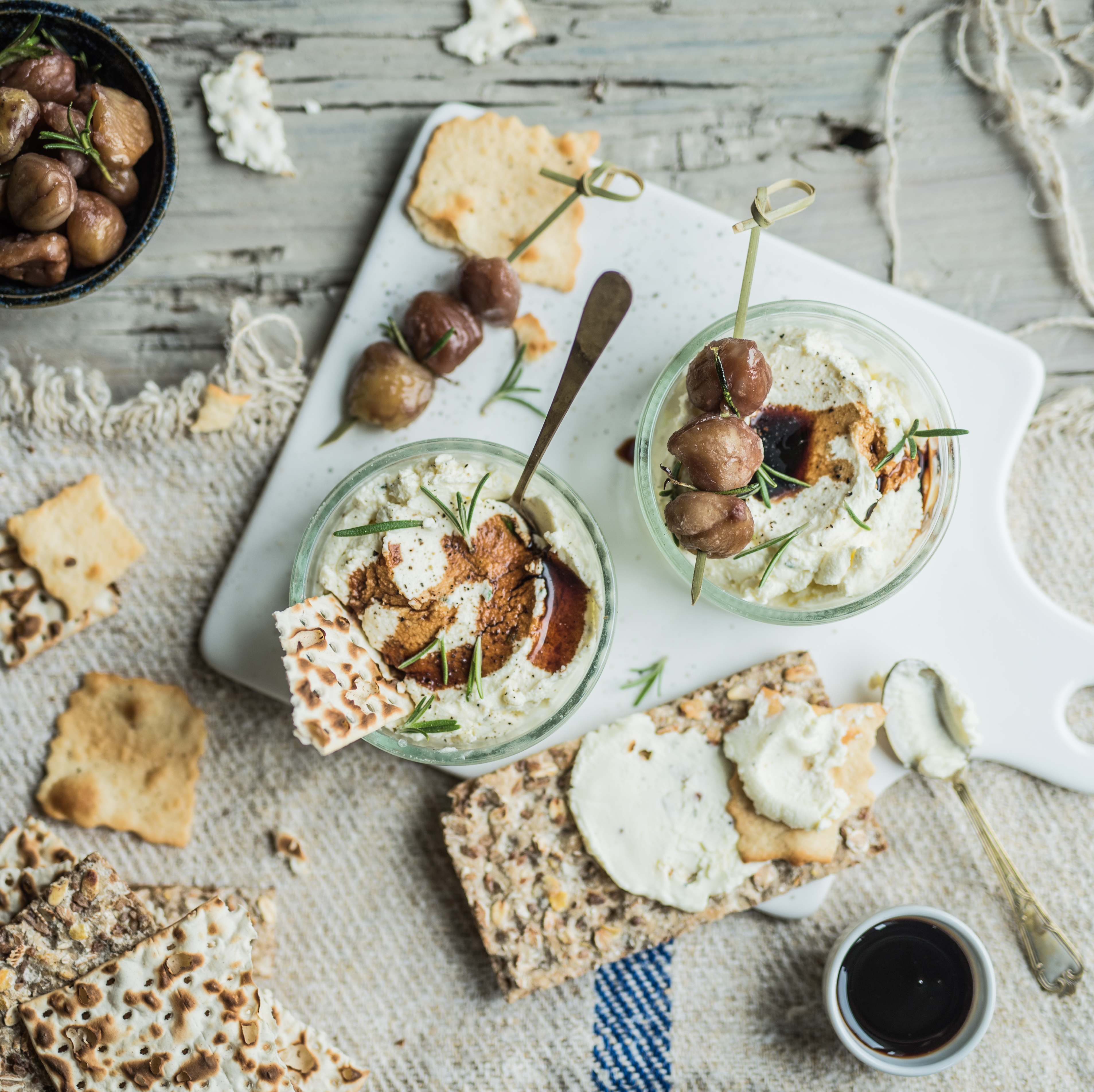 Verrines de mousse mascarpone, brochettes de châtaignes rôties et Vinaigre Balsamique de Modène IGP