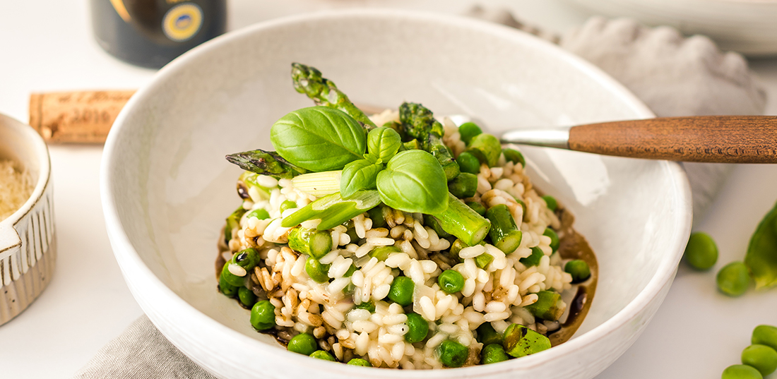 Frühlingshaftes Risotto mit Spargel und Aceto Balsamico di Modena g.g.A.