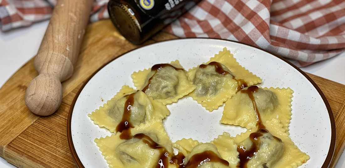 Ravioli di porcini con riduzione di Aceto Balsamico di Modena IGP