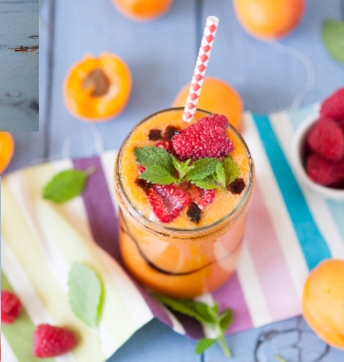 Melon, apricot and raspberry smoothie with Balsamic Vinegar of Modena PGI