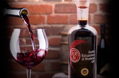 Balsamic Vinegar of Modena AND CHIANTI CLASSICO