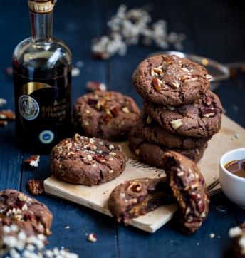 Cookies noix de pécan, coeur moelleux au caramel d’érable et Vinaigre Balsamique de Modène IGP