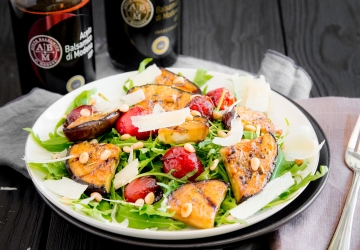 Salade de roquette aux tomates et Vinaigre Balsamique de Modène IGP