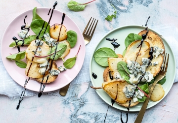 Fromage, poire caramélisée et Vinaigre Balsamique de Modène IGP