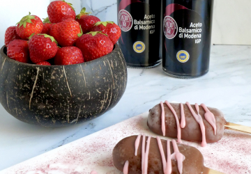 Gelatini alle fragole con Aceto Balsamico di Modena IGP