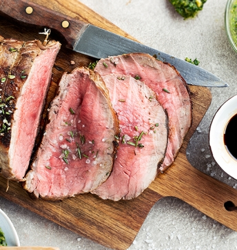 Roastbeef “English-Style” mit grüner Walnuss-Sauce