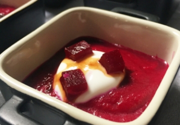 Beetroot cream with yogurt and Balsamic Vinegar of Modena PGI