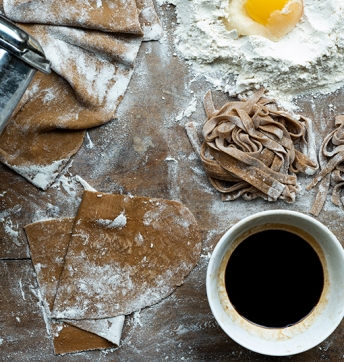 Balsamic Vinegar of Modena Tagliatelle with cauliflower and dried tomatoes