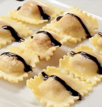 Wonton trio with Aceto Balsamico di Modena PGI